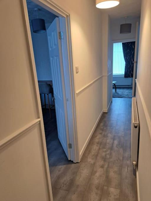 1 Bed Apart Dowlais المظهر الخارجي الصورة